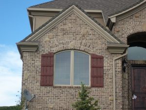 Saloon Top Exterior Shutter Style