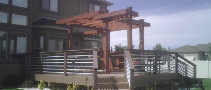 Composite Deck and Horizontal Metal Railing, Modern Pergola